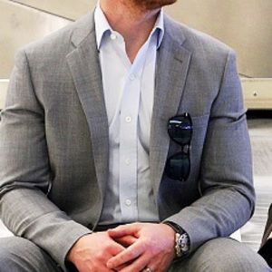 J Crew Voyager Thompson 100% Wool Gray Two Button blazer size 36S